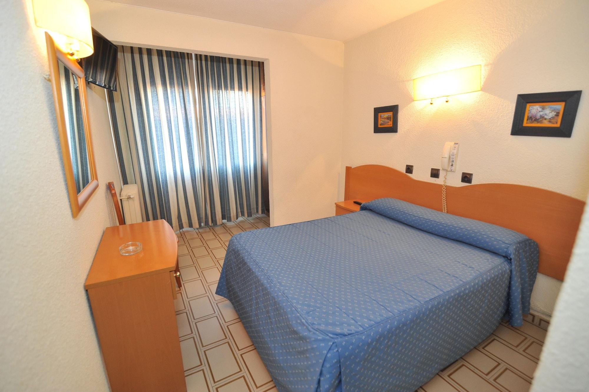 Hostal Goyma I San Fernando De Henares Esterno foto