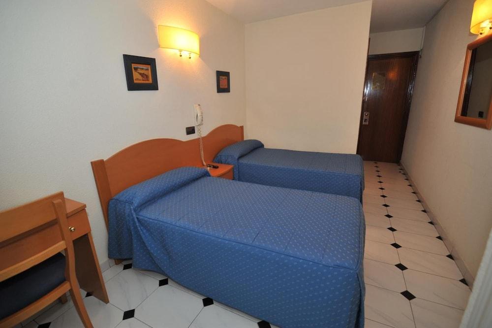 Hostal Goyma I San Fernando De Henares Esterno foto
