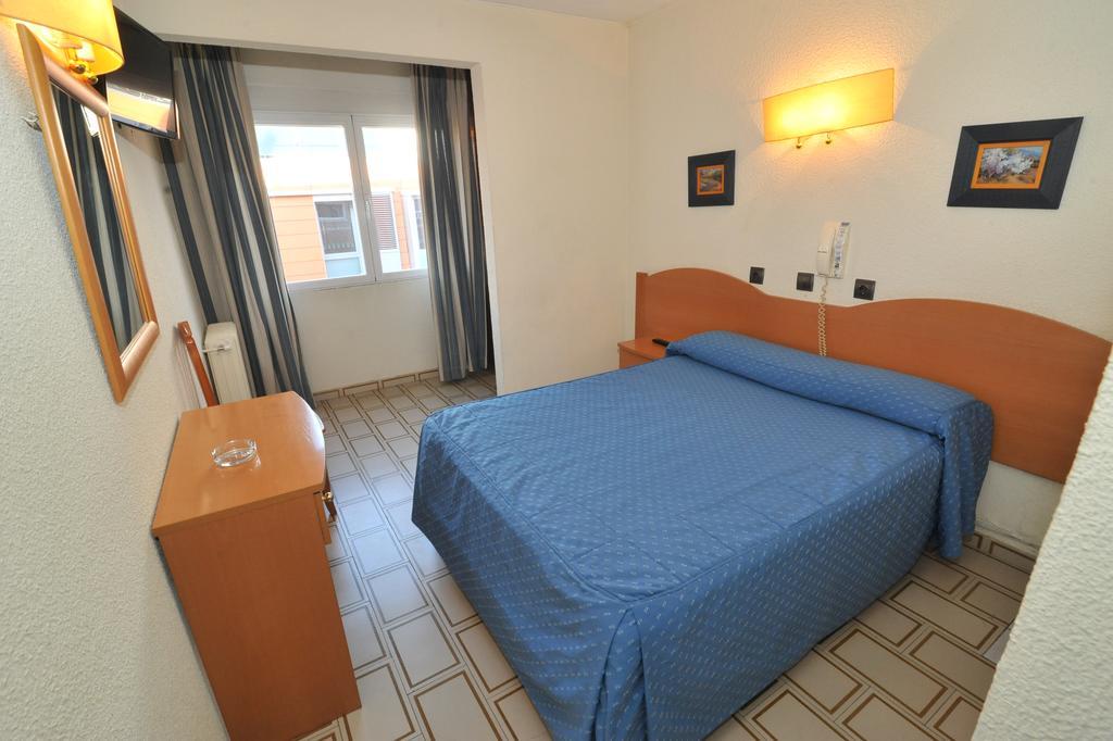 Hostal Goyma I San Fernando De Henares Esterno foto