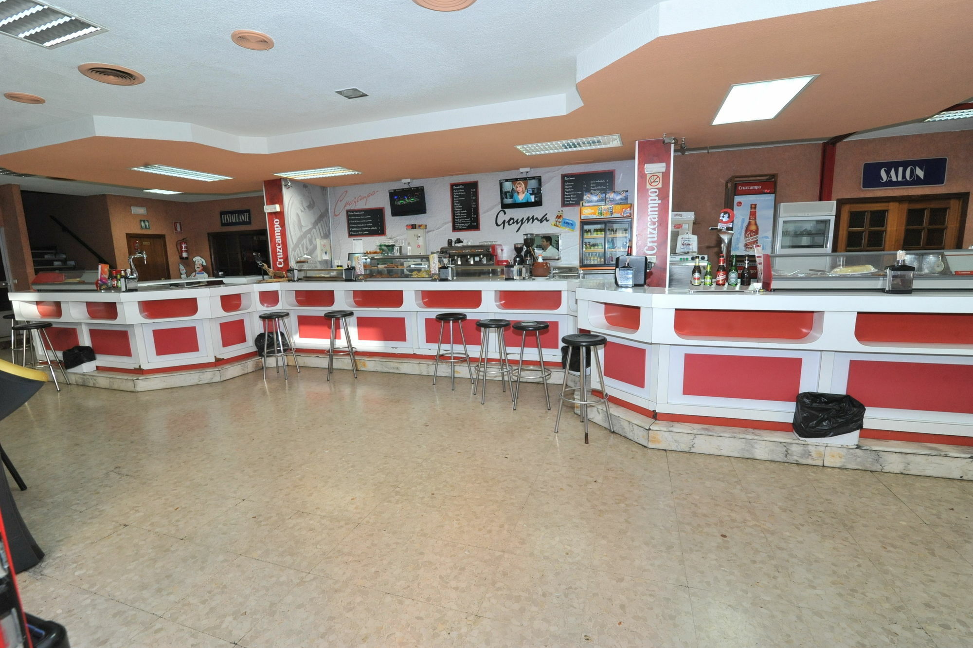 Hostal Goyma I San Fernando De Henares Esterno foto